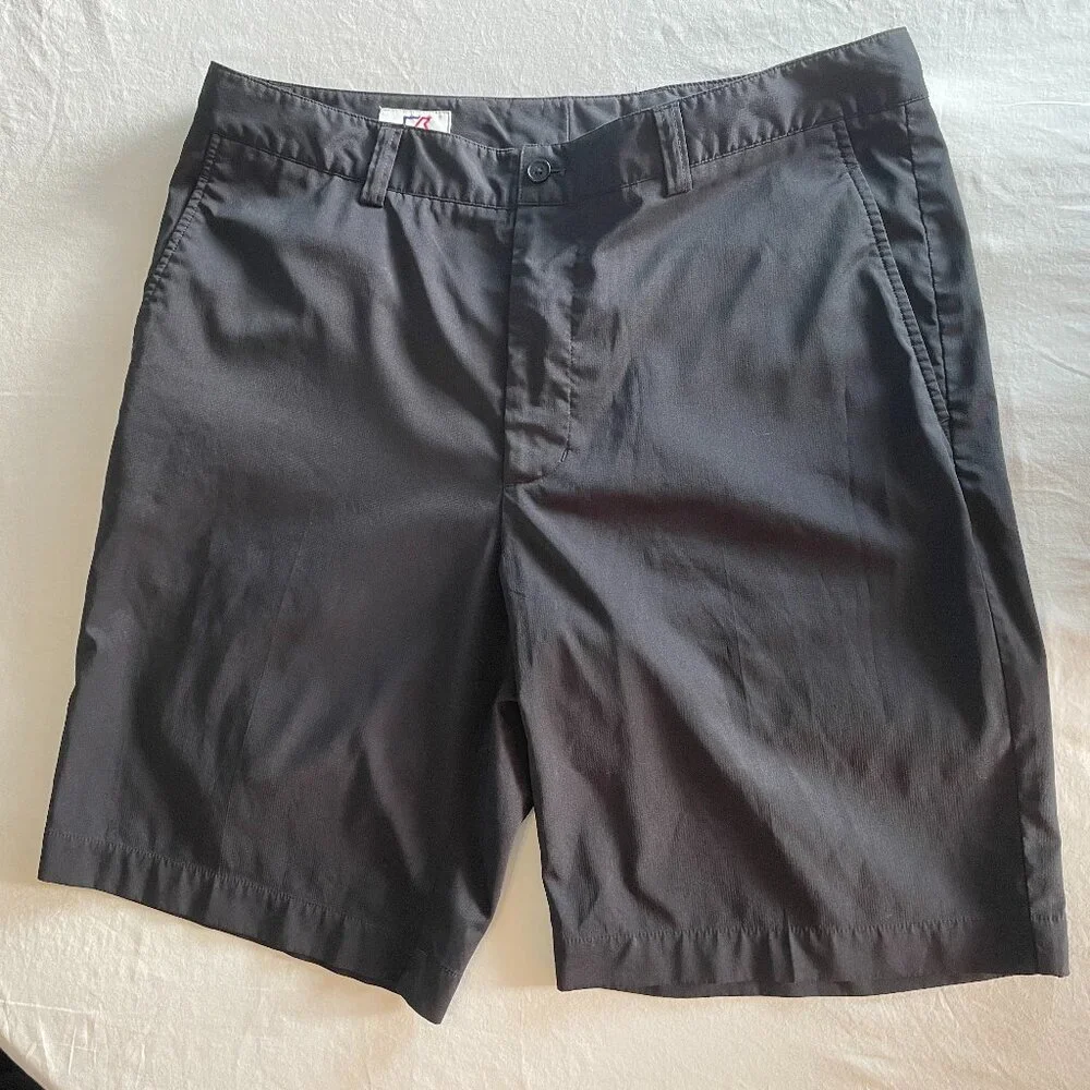Cutter & Buck Men’s Black Shorts – Size 34 | 10” Inseam, Stretch, Like New - Picture 2 of 5